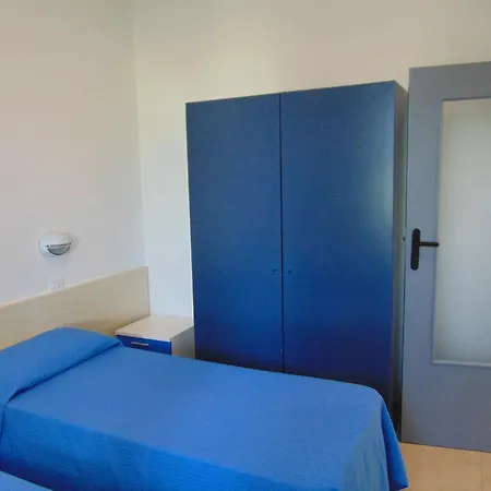 Appartamento In Villa Con Giardino Pizzomunno Apartment *