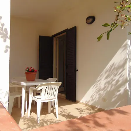 Appartamento In Villa Con Giardino Pizzomunno Apartment Vieste