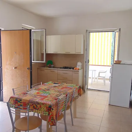 Appartamento In Villa Con Giardino Pizzomunno Vieste