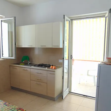 Apartment Appartamento In Villa Con Giardino Pizzomunno *