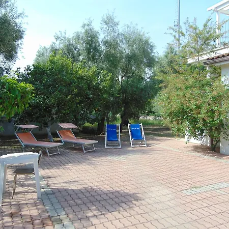 Apartment Appartamento In Villa Con Giardino Pizzomunno *